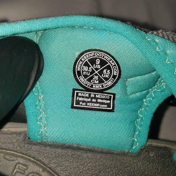 KEEN  Whisper Sandals - Women's - Picture 12 of 12